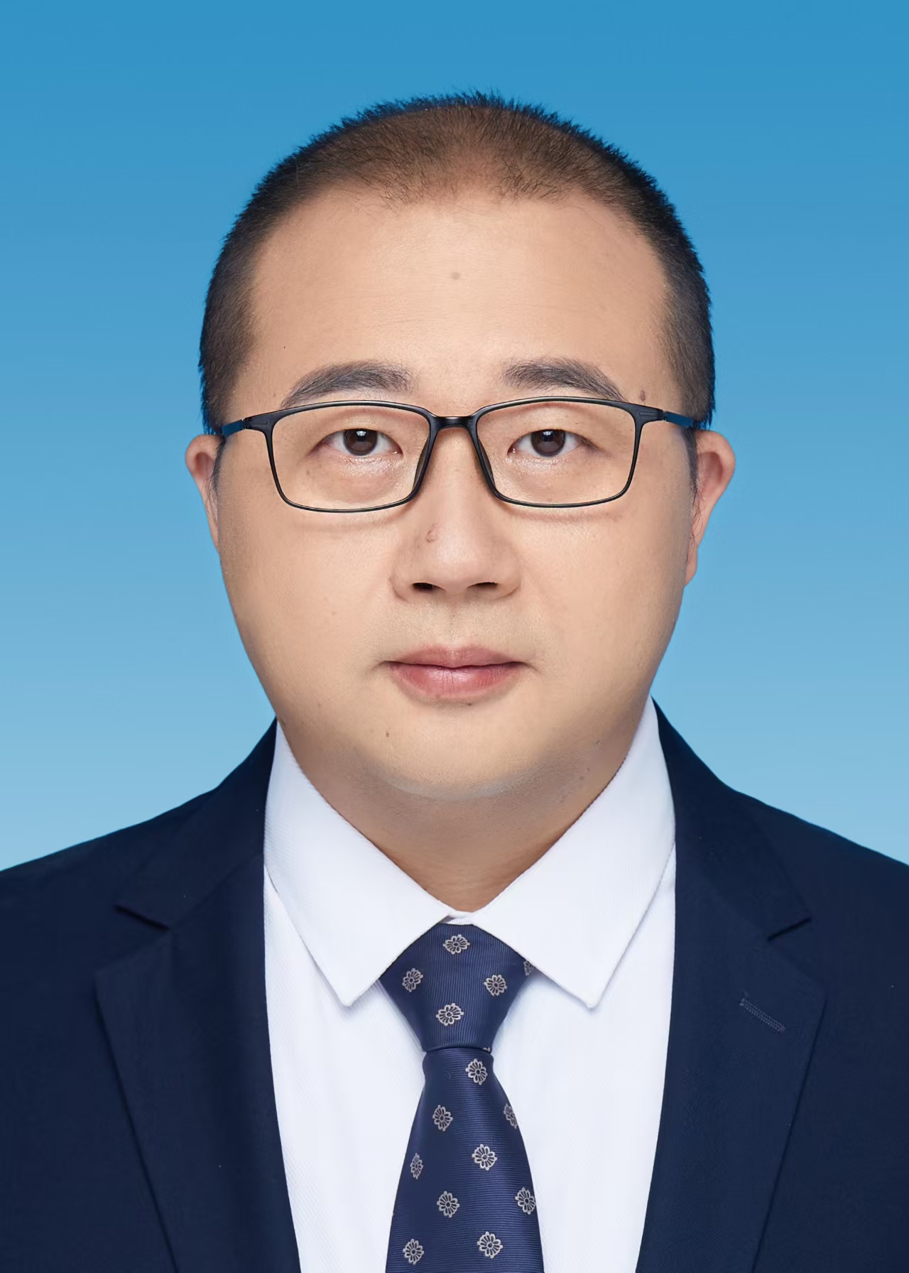 1735282535848017819.jpg 楊曦.jpg