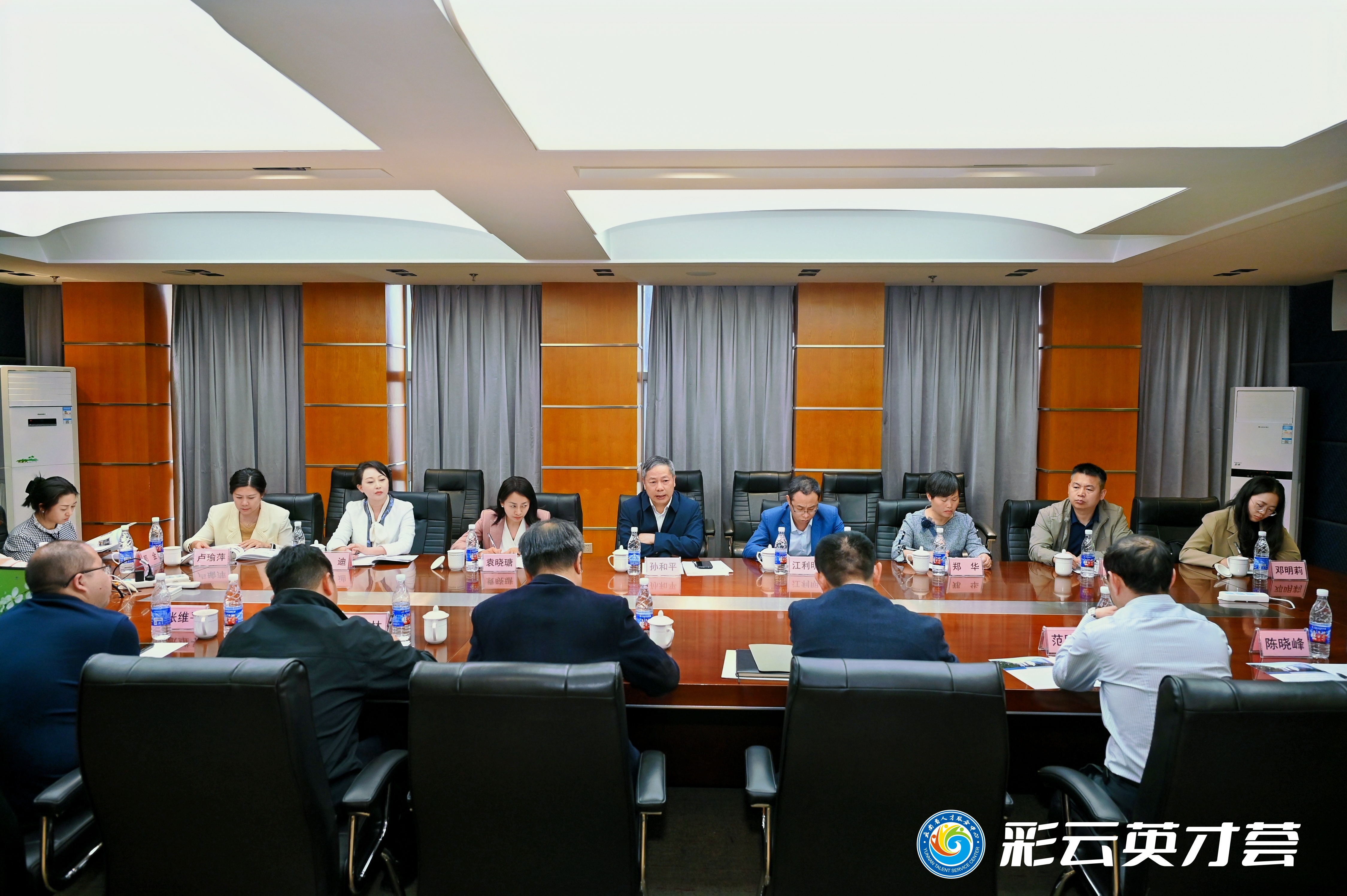 1744680076941017658.jpg SHY_1376_wm__16610981.jpg